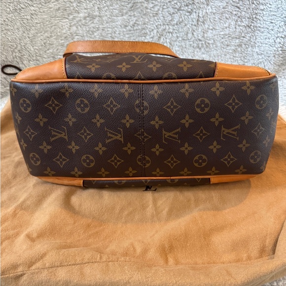 Louis Vuitton Monogram Estrella MM - Picture 5 of 16